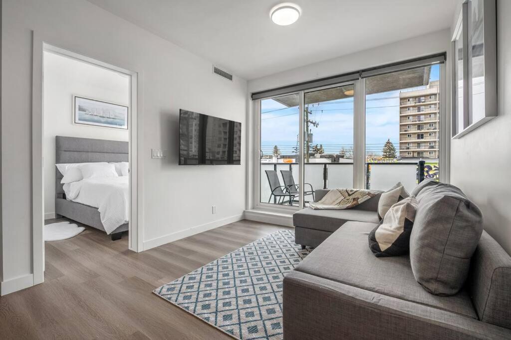 Chic 1Br Kensington Unit W/Parking Lägenhet YYC Exteriör bild